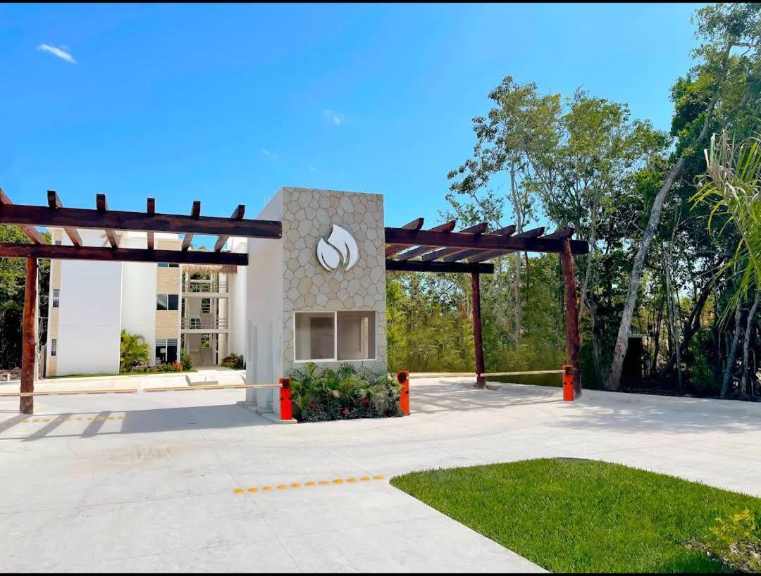 2-Bedroom Condo By The Jungle W/ Swimming Pool Puerto Morelos Buitenkant foto
